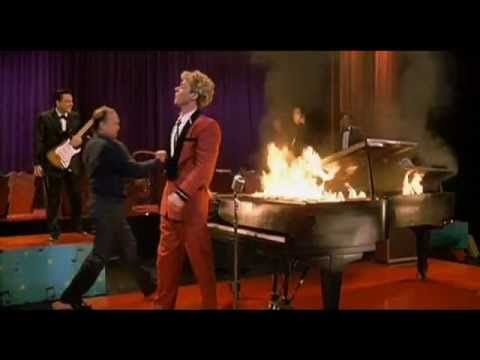 La Historia de un Piano Ardiente
